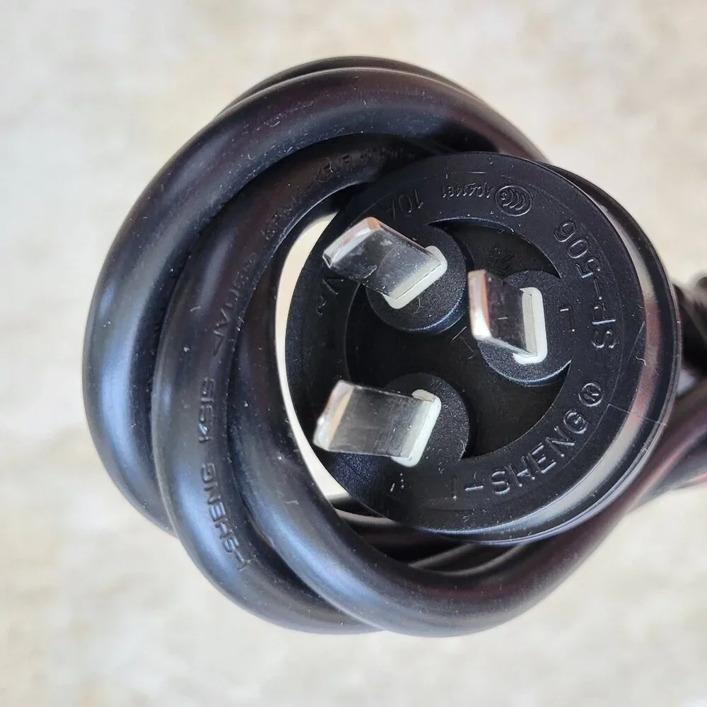SHENG SP-506 10A 250V 3-Prong Power Cable